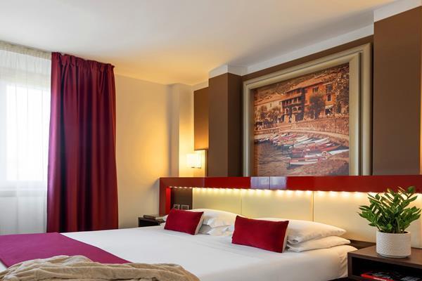 Kairos Garda Hotel