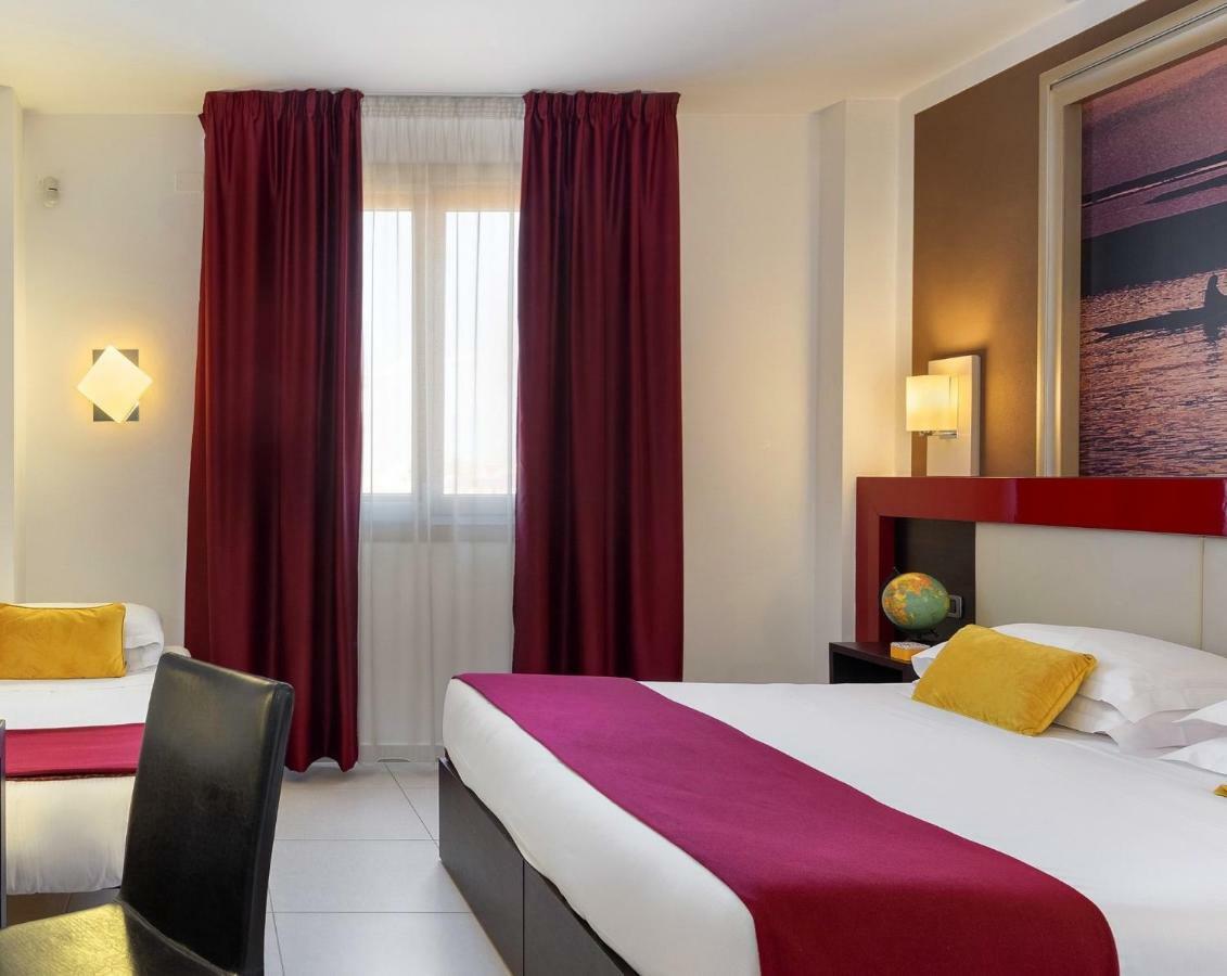 Kairos Garda Hotel 3*